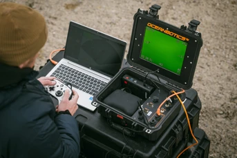LAC DE L'eau D'heure SAMENWERKEN MET DE SLOVENEN MIL ┬®JORN URBAIN 3